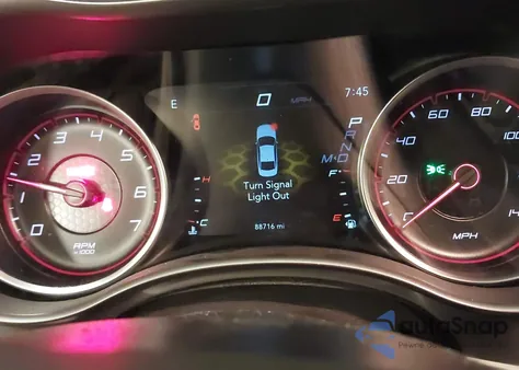 2019 Dodge Charger Sxt z USA, uszkodzony, nr VIN 2C3CDXBG6KH692255